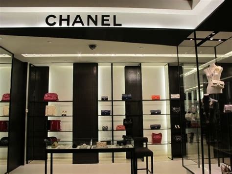 chanel shoes in saks fifth avenue|chanel boutique at saks.